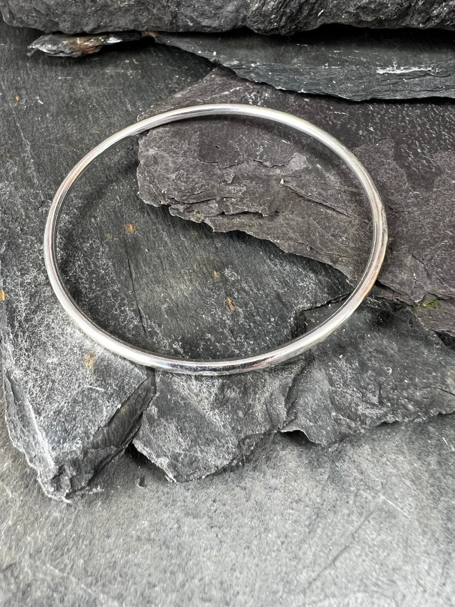 Sterling Silver Textured Round Bangle (3 mm) - Kerry Gallop Jewellery