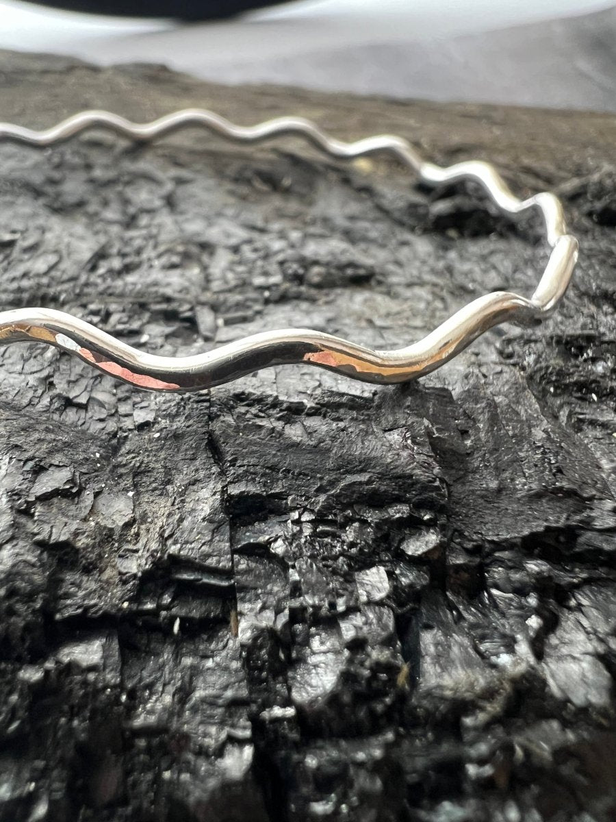 Sterling Silver Textured Wave Bangle (2.5 mm) - Kerry Gallop Jewellery