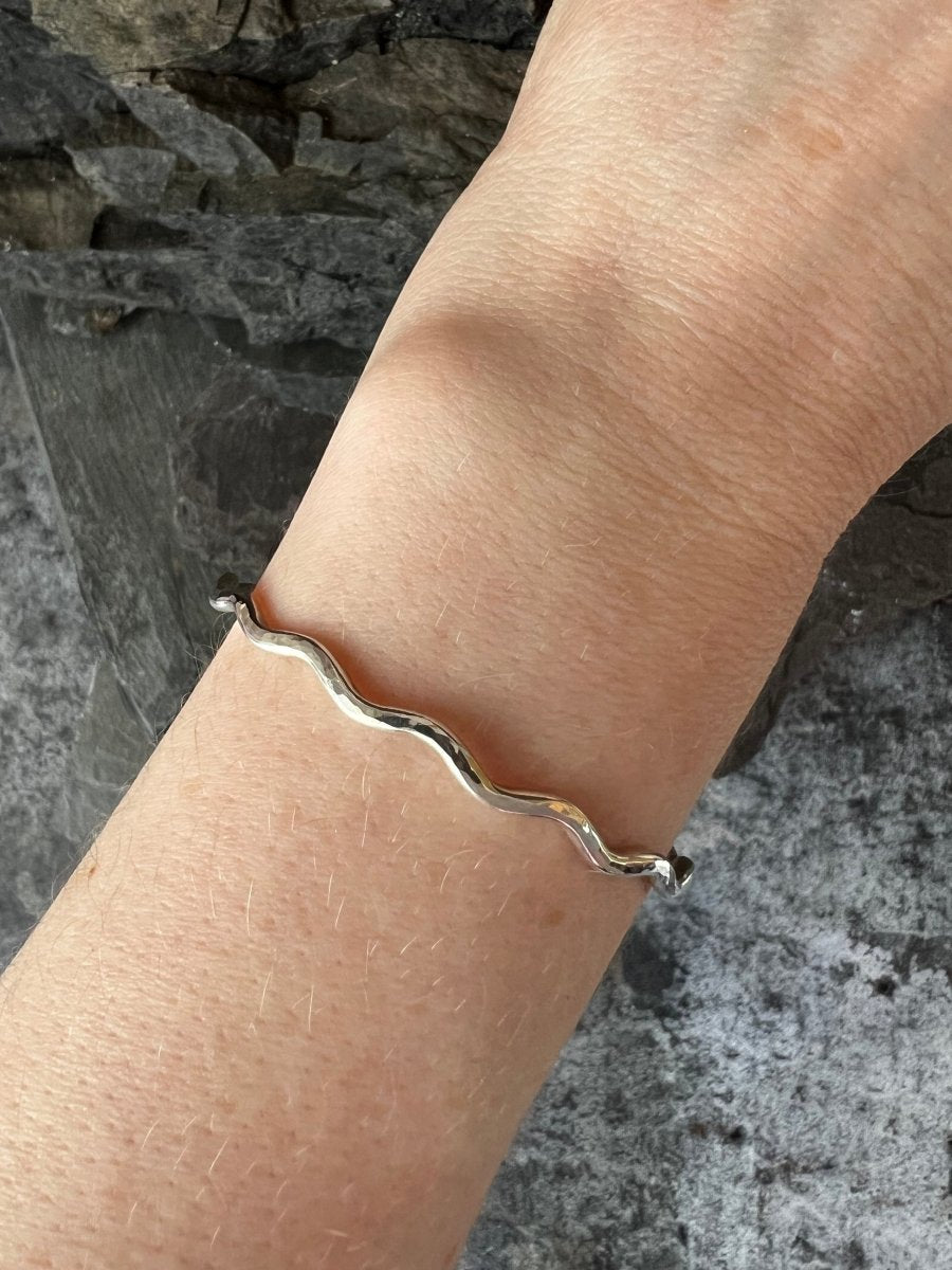 Sterling Silver Textured Wave Bangle (3 mm) - Kerry Gallop Jewellery