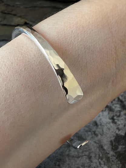 Aurora Crescent Torque Bangle (4 mm) Showing Textured End Worn on Model - Kerry Gallop Jewellery