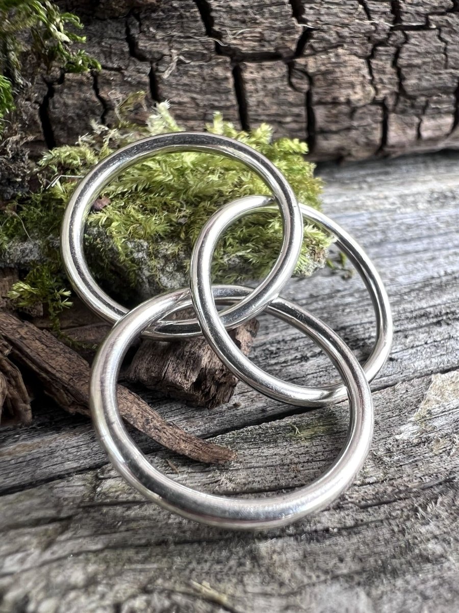 Interlocking Rings – Recycled Sterling Silver - Kerry Gallop Jewellery