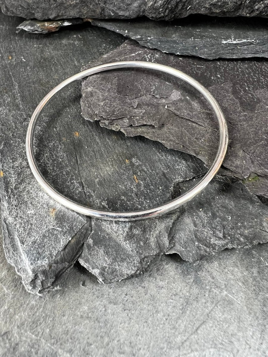 Sterling Silver Textured Round Bangle (3 mm) - Kerry Gallop Jewellery